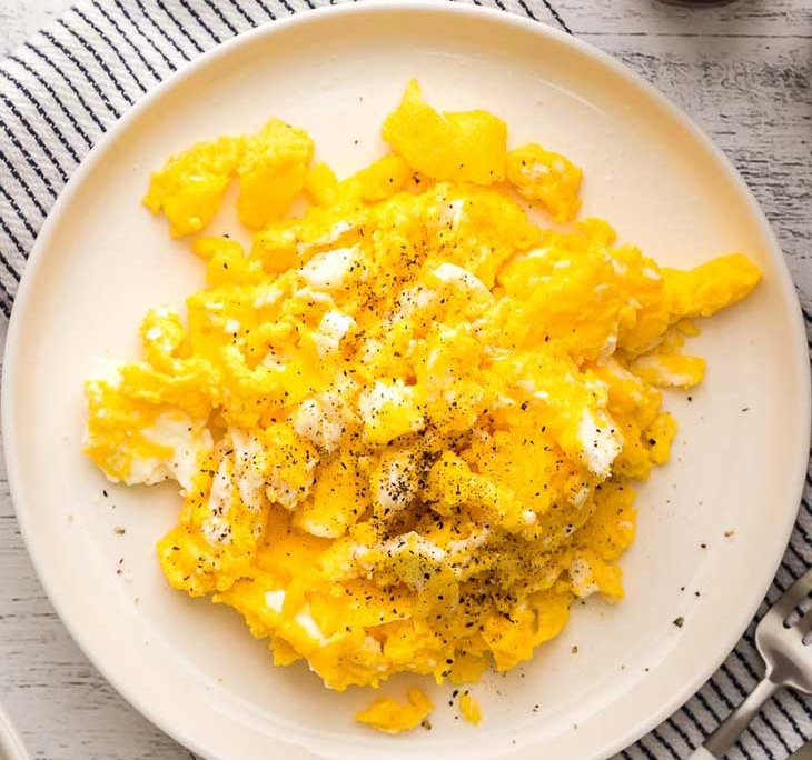 scrambled eggs made in an air fryer